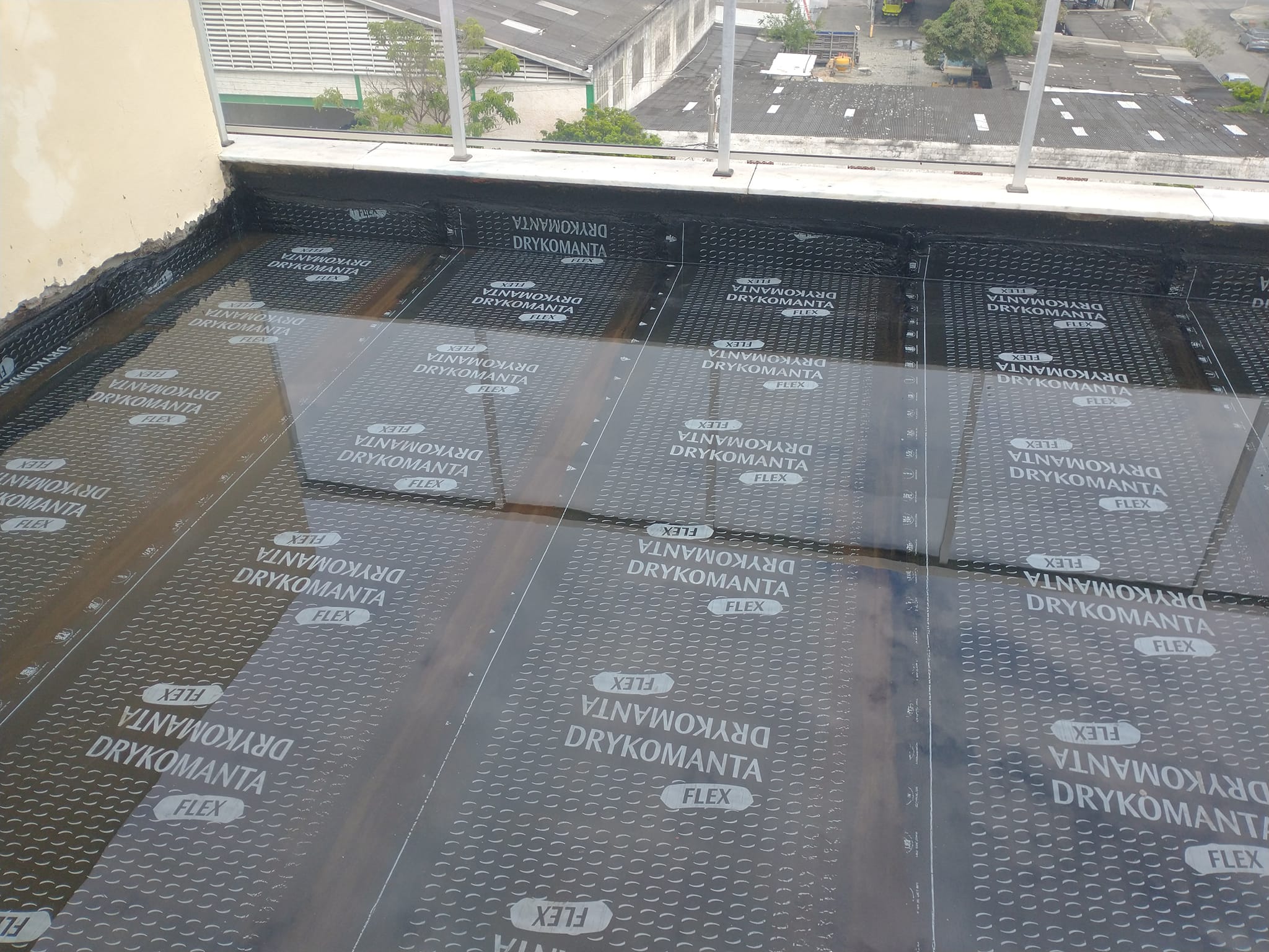 foto de um serviço realizado pela impersol